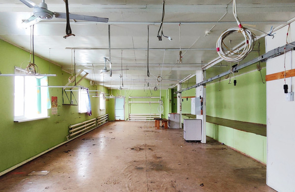 Снять  производство