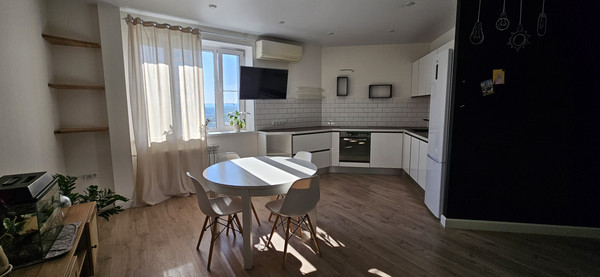 Купить 3-комнатную квартиру